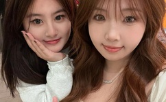 男生女生一起差差差带痛声的完整